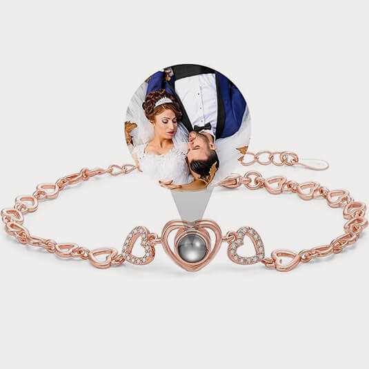 Rose gold heart projection bracelet