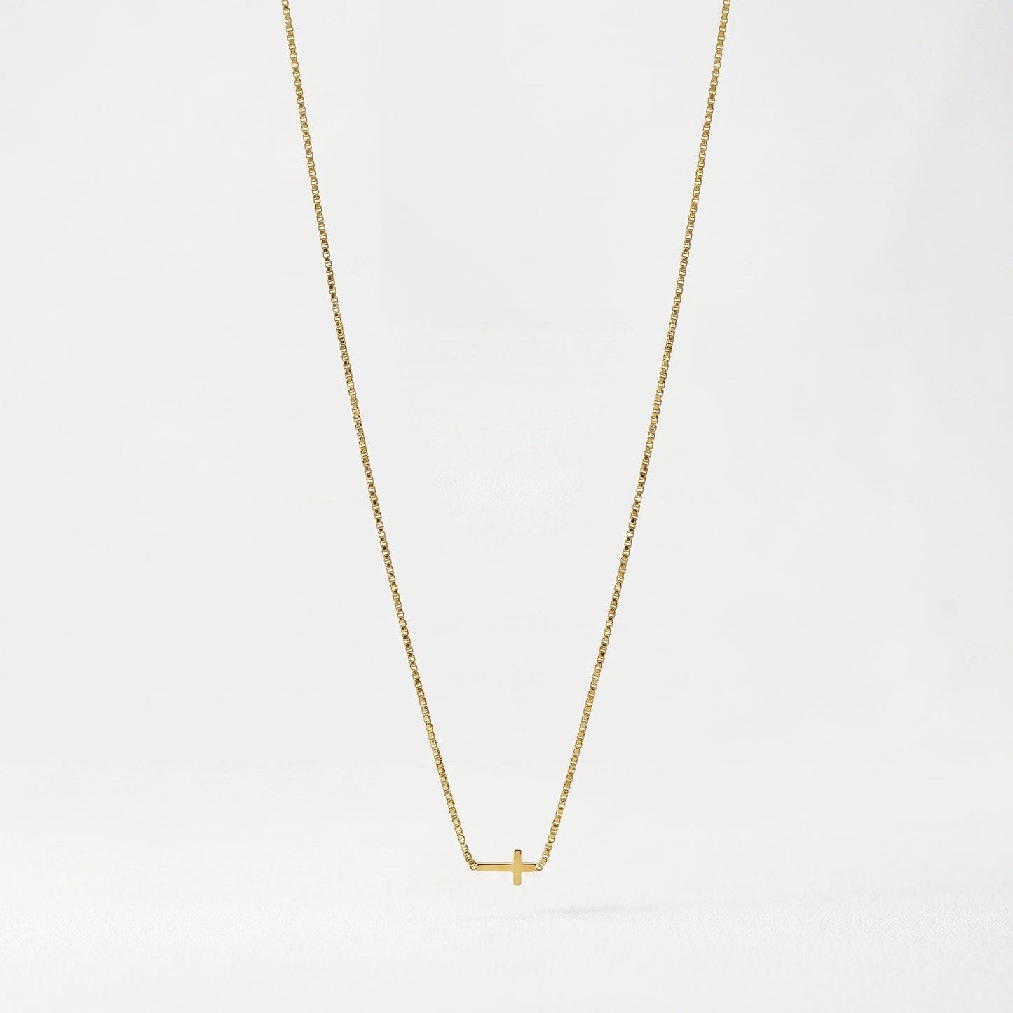 Minimalist Horizontal Cross Choker Necklace - Waterproof 18K Gold Plated