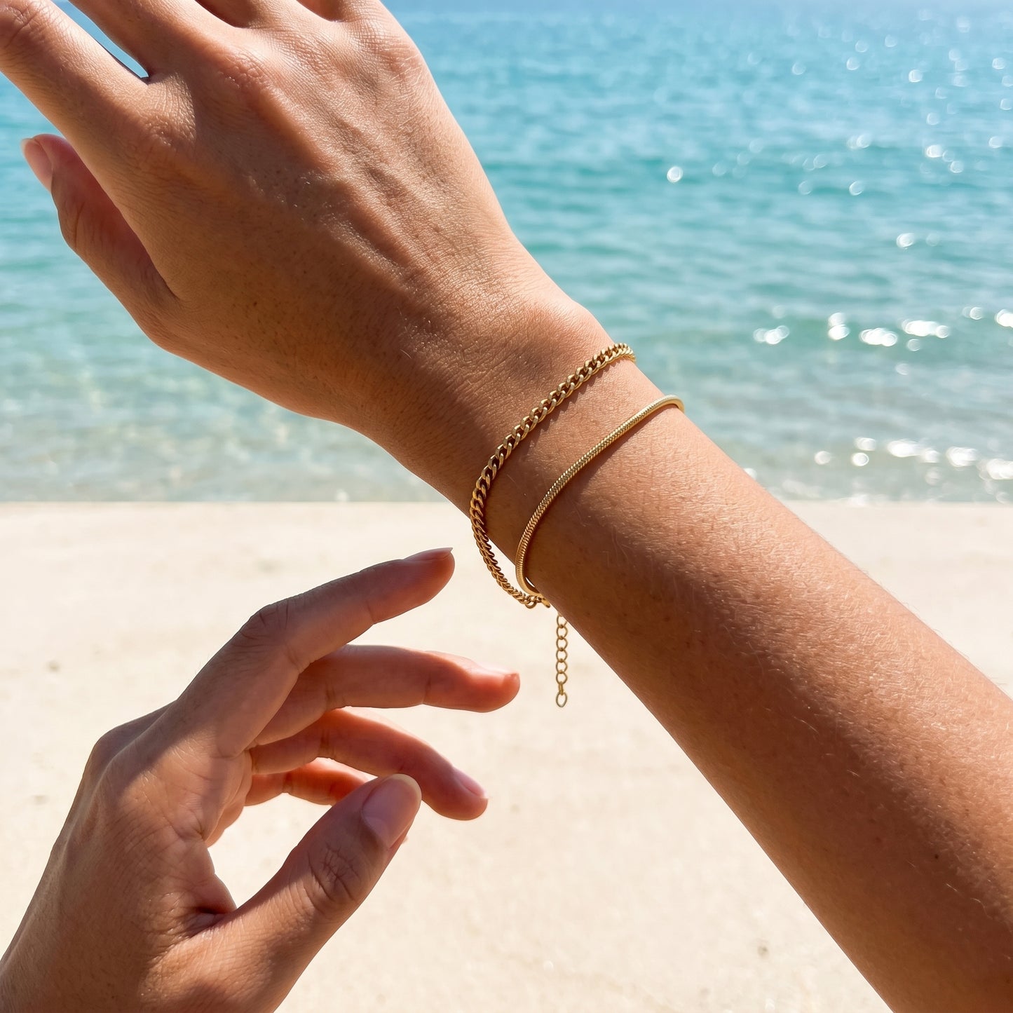 Luxury 18K Gold Layered Bracelet Set - Curb Chain & Snake Chain Tarnish-Resistant Bracelet Collection for Gifting