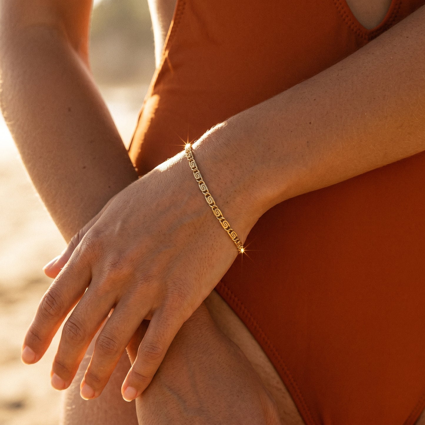 Greek Key Pattern Chain Bracelet - 18K Gold Plated Waterproof Stainless Steel