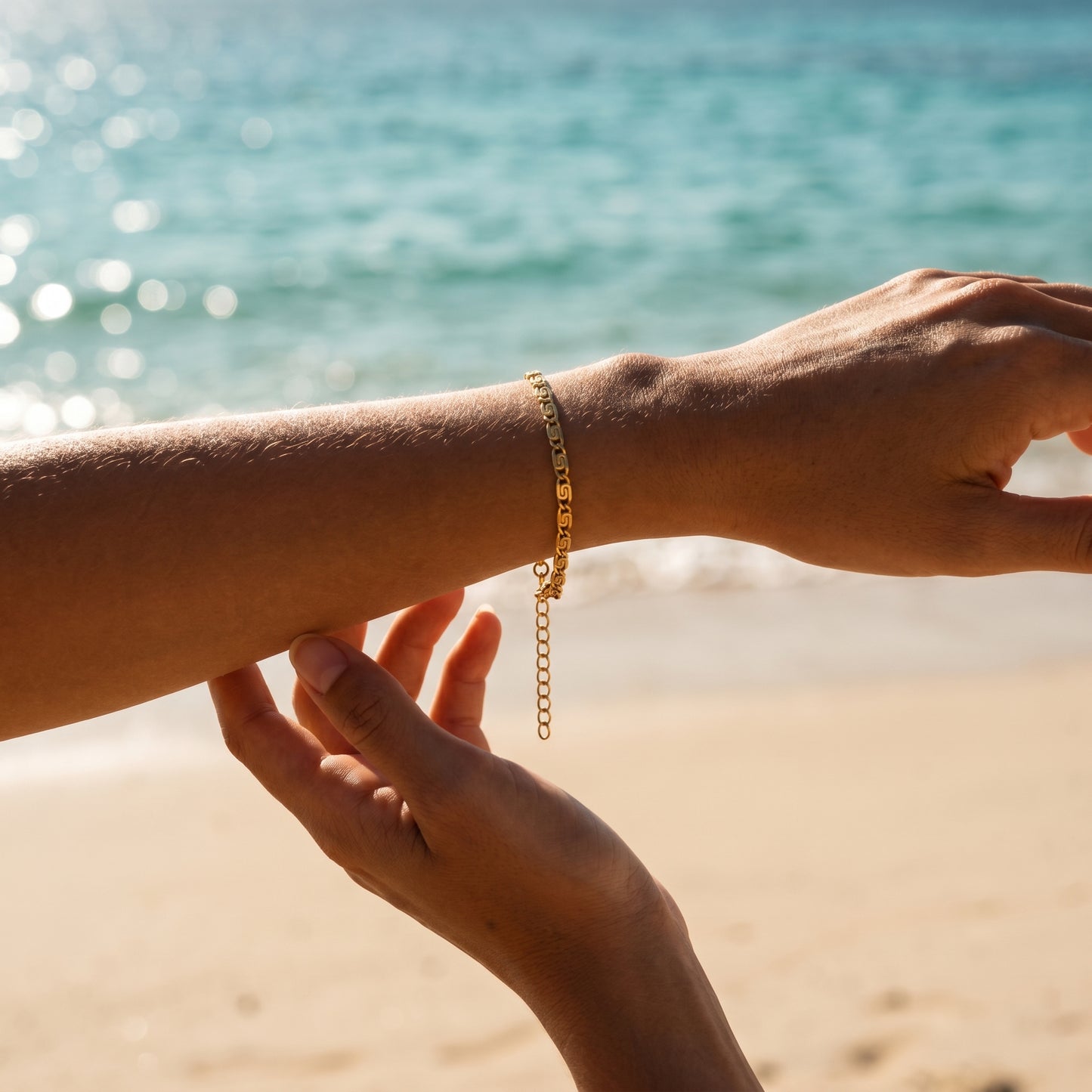 Greek Key Pattern Chain Bracelet - 18K Gold Plated Waterproof Stainless Steel