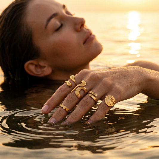 Waterproof Tarnish Resistant Gold Stackable Rings - 5Pcs Adjustable Open Set with Modern Wave Design for Daily & Beach Wear