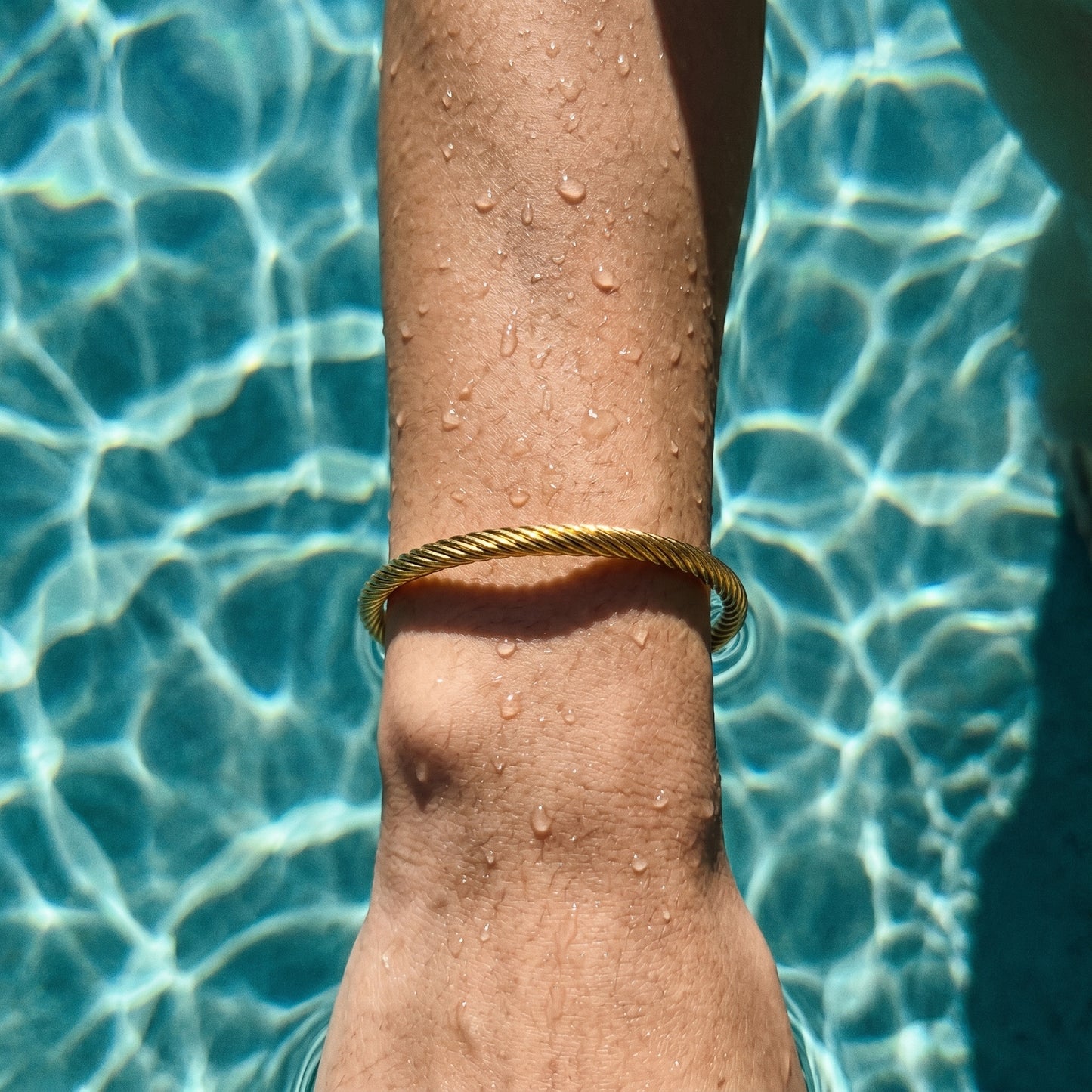 Waterproof Twisted Gold Open Cuff Bracelet - 18K Gold Plated Stainless Steel Bangle for Women
