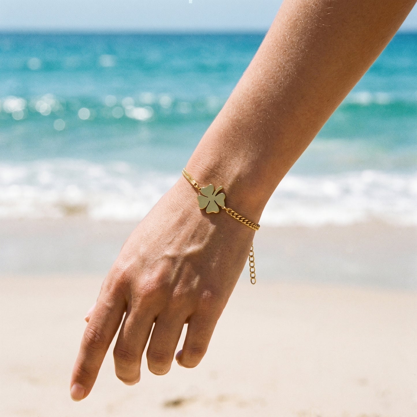 Waterproof Four-Leaf Clover Chain Bracelet - 18K Gold Plated Stainless Steel Adjustable Bangle