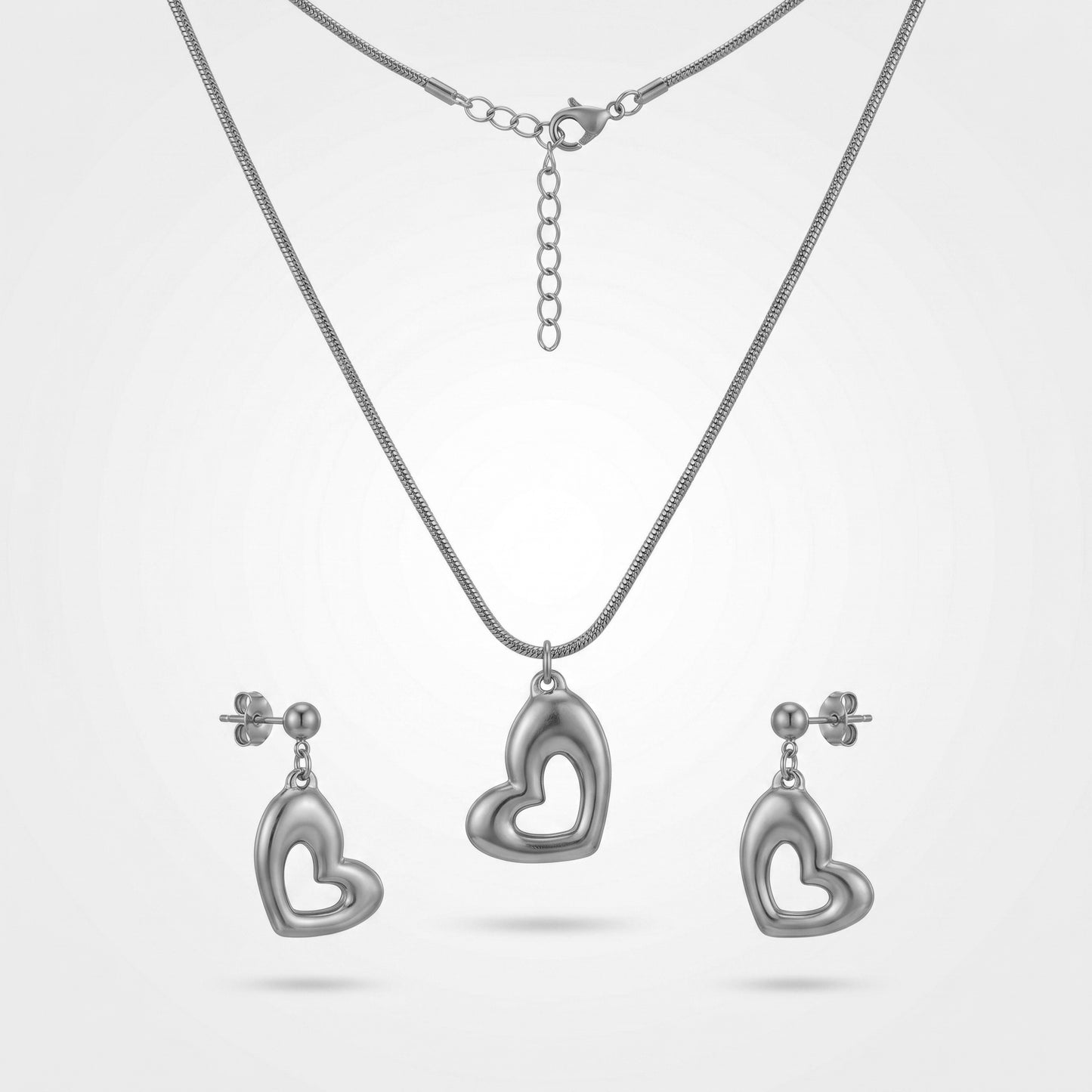Sculpted Heart Necklace & Earrings Set – Modern Gold Jewelry for Effortless Romance