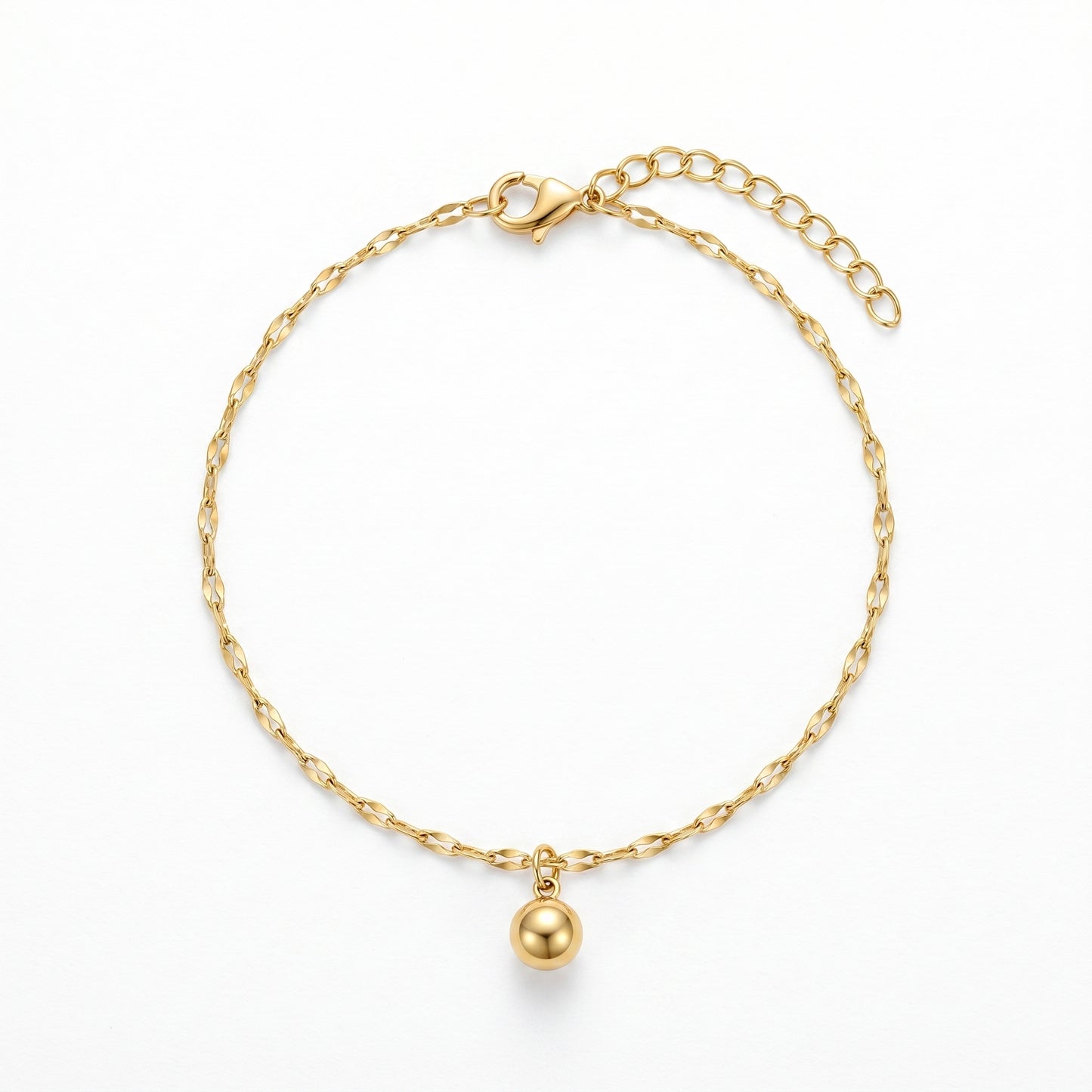 The Anklet That Makes You Look Sun-Kissed and Expensive