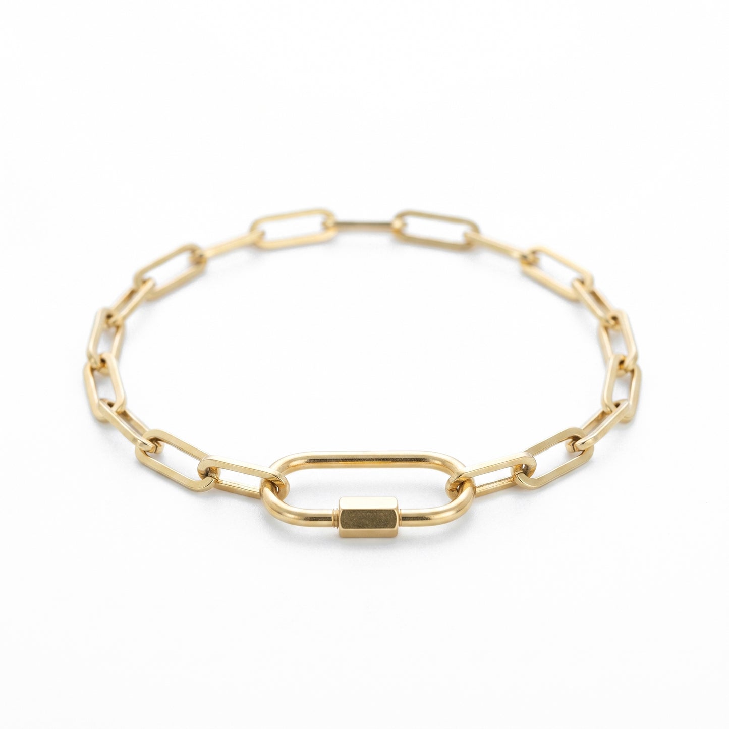 The Gold Chain Bracelet That Makes Every Outfit Look Luxe