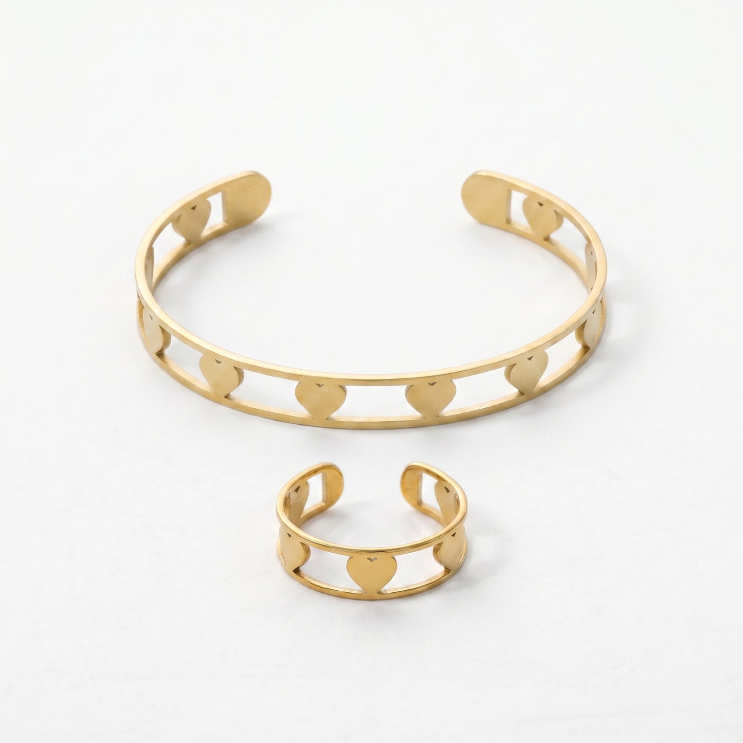 The Matching Gold Set Inspired by Clean Girl Luxury