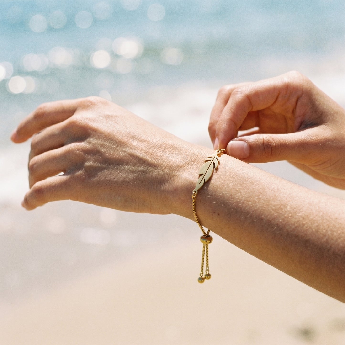 Lightweight Gold Feather Bracelet for Everyday Vacation Energy