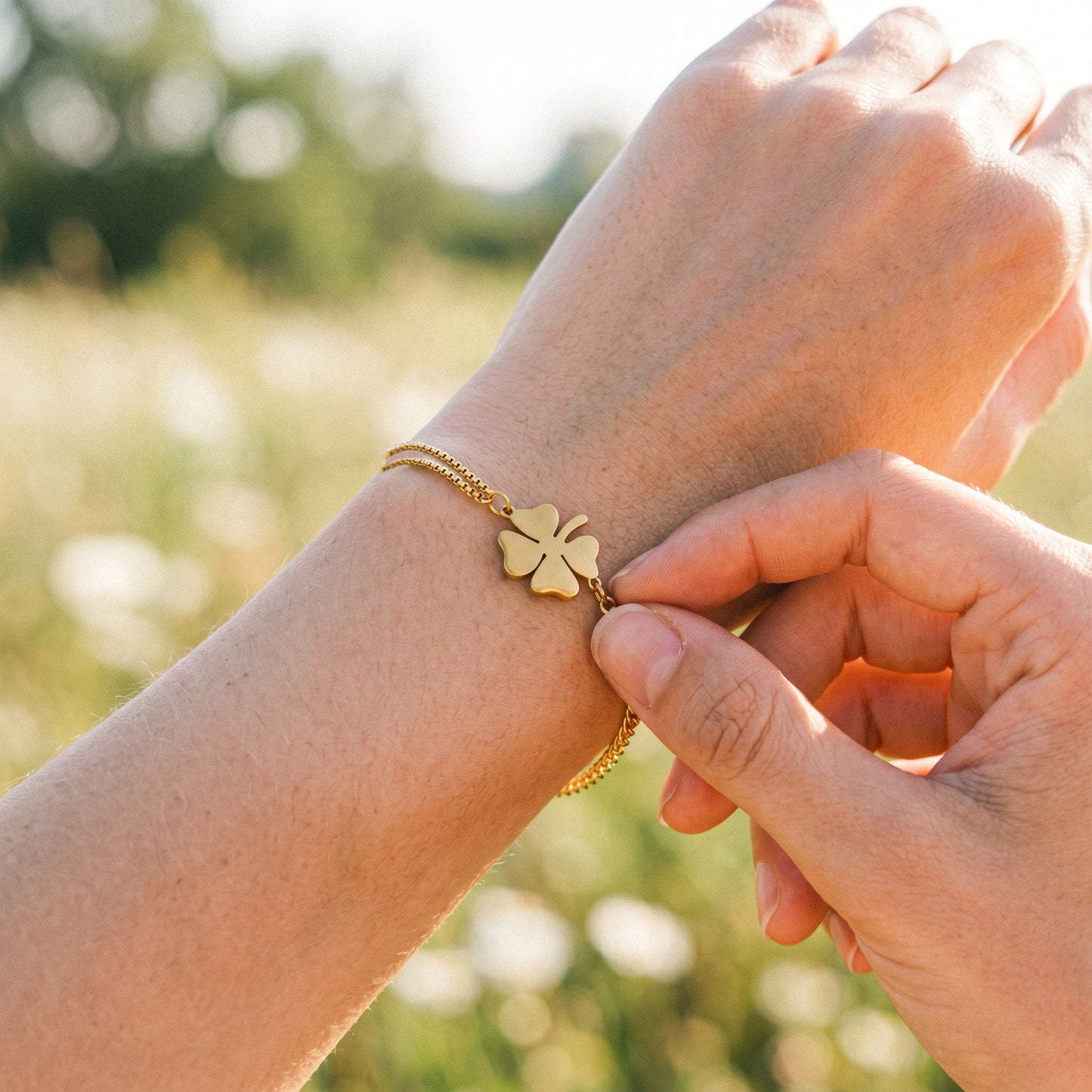 Waterproof Four-Leaf Clover Chain Bracelet - 18K Gold Plated Stainless Steel Adjustable Bangle
