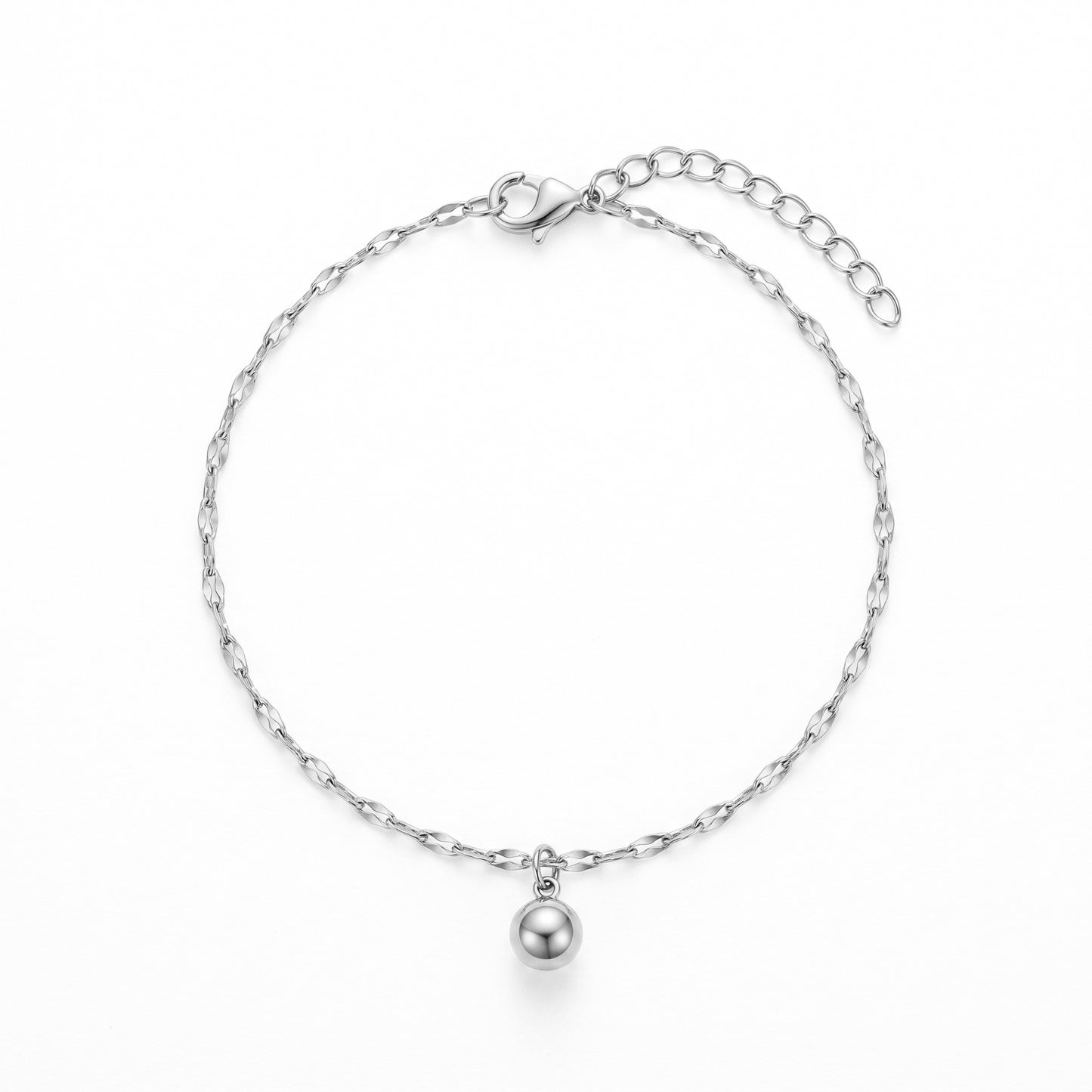 The Anklet That Makes You Look Sun-Kissed and Expensive